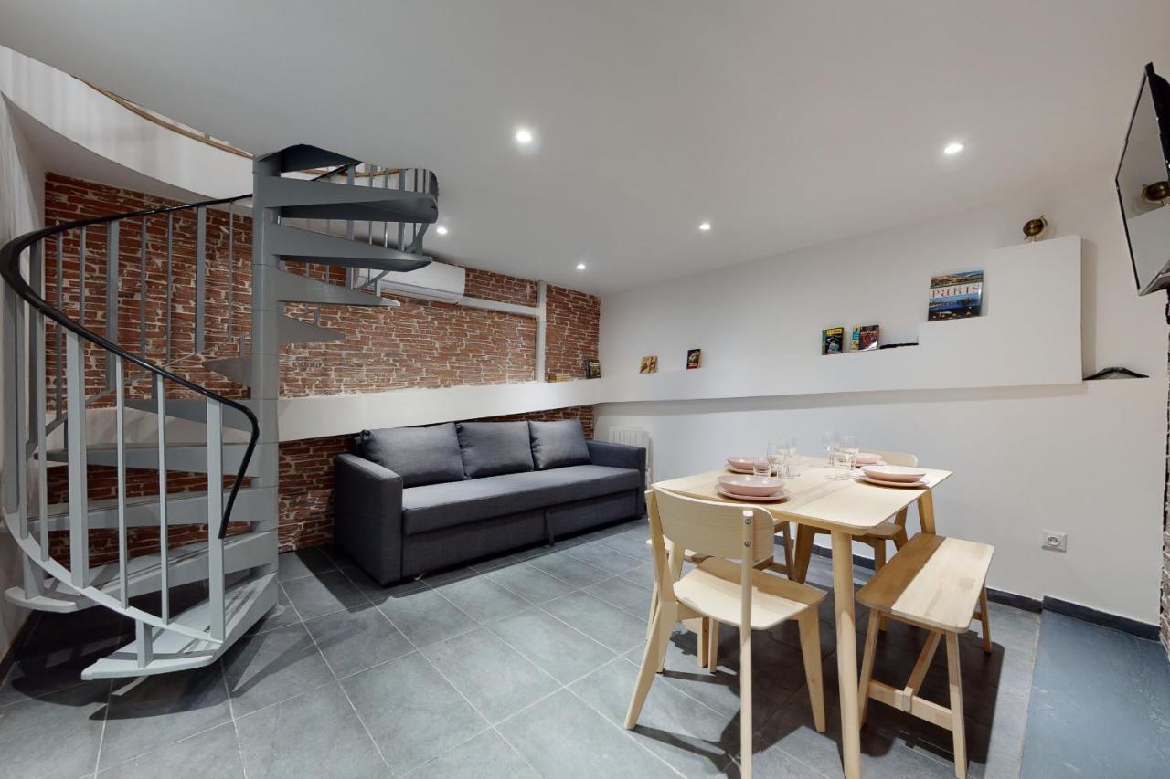 Superbe Loft Avec Patio - Tour Eiffel Parigi