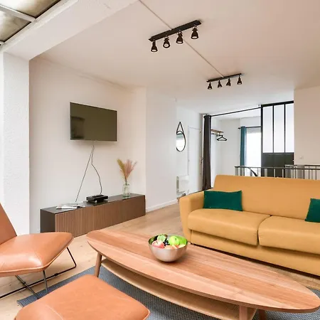 Appartamento Superbe Loft Avec Patio - Tour Eiffel Parigi